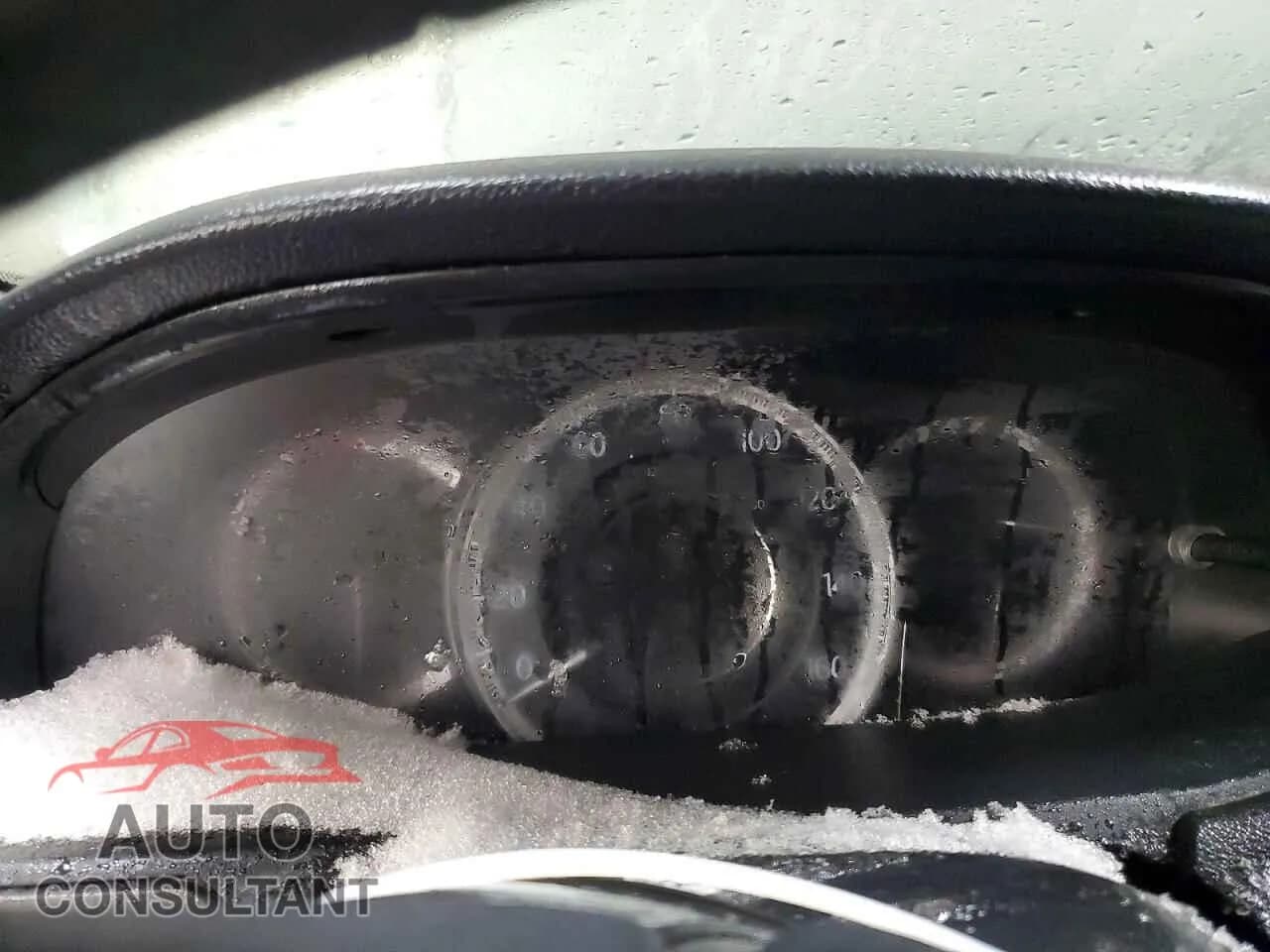 2015 HONDA ACCORD Damaged VIN 1HGCR2F82FA097332 – trunk area 2015 HONDA ACCORD Damaged VIN 1HGCR2F82FA097332 – trunk area