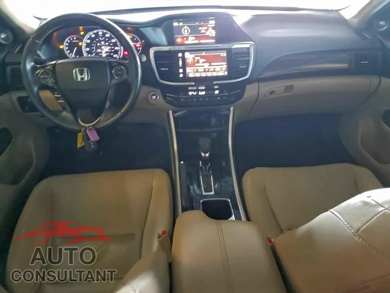 2017 HONDA ACCORD Damaged VIN 1HGCR2F83HA034078 – undercarriage 2017 HONDA ACCORD Damaged VIN 1HGCR2F83HA034078 – undercarriage