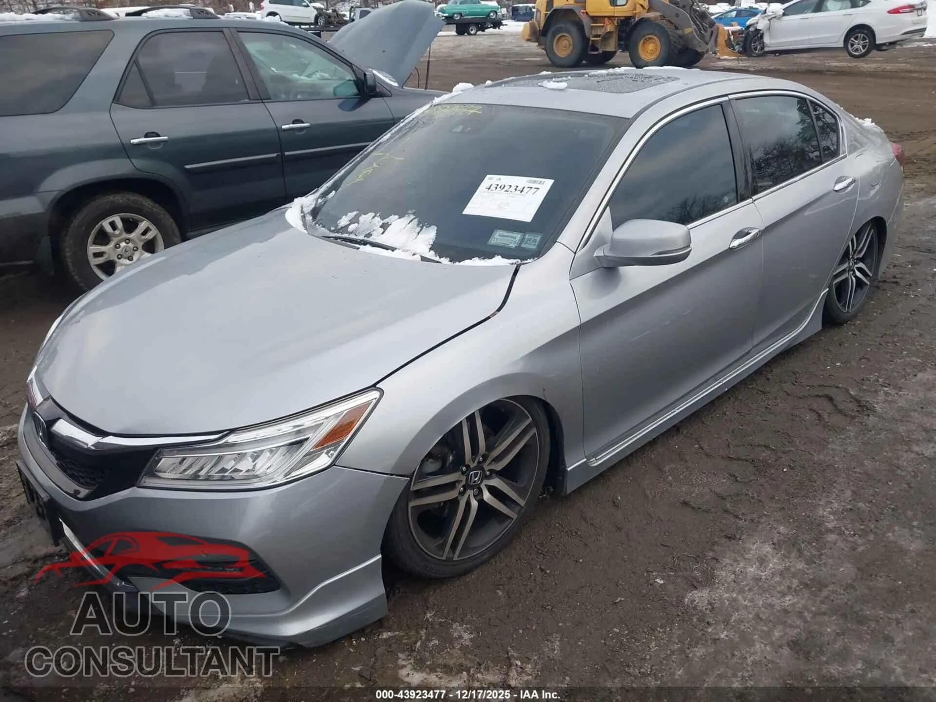 2016 HONDA ACCORD Damaged VIN 1HGCR3F90GA021253 – rear exterior 2016 HONDA ACCORD Damaged VIN 1HGCR3F90GA021253 – rear exterior