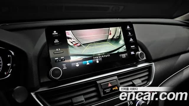 2018 Honda Accord 10th Gen 1.5 Turbo Sold VIN 1HGCV1650JA510205 – interior seats 2018 Honda Accord 10th Gen 1.5 Turbo Sold VIN 1HGCV1650JA510205 – interior seats