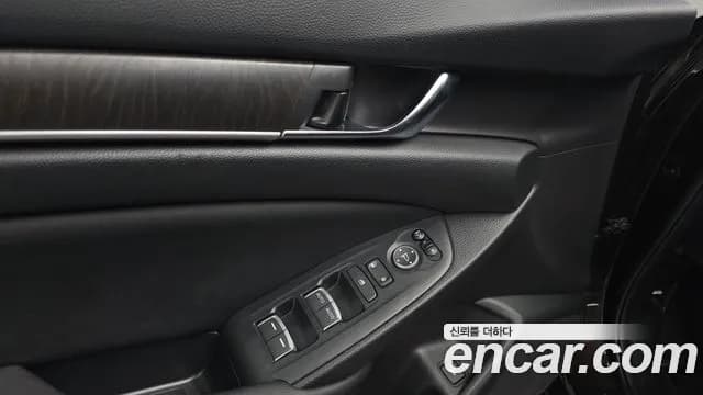 2019 Honda Accord 10th Gen 1.5 Turbo Sold VIN 1HGCV1650KA510008 – photo 18 2019 Honda Accord 10th Gen 1.5 Turbo Sold VIN 1HGCV1650KA510008 – photo 18