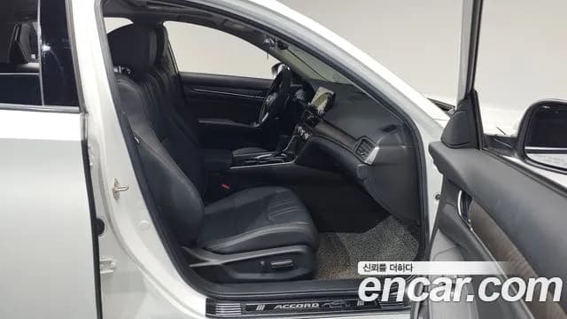 2019 Honda Accord 10th Gen 1.5 Turbo Sold VIN 1HGCV1650KA510451 – rear exterior 2019 Honda Accord 10th Gen 1.5 Turbo Sold VIN 1HGCV1650KA510451 – rear exterior