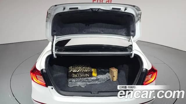 2019 Honda Accord 10th Gen 1.5 Turbo Sold VIN 1HGCV1650KA510451 – photo 32 2019 Honda Accord 10th Gen 1.5 Turbo Sold VIN 1HGCV1650KA510451 – photo 32