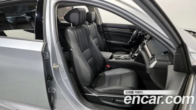 2019 Honda Accord 10th Gen 1.5 Turbo Sold VIN 1HGCV1650KA510906 – photo 16 2019 Honda Accord 10th Gen 1.5 Turbo Sold VIN 1HGCV1650KA510906 – photo 16