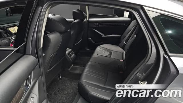2019 Honda Accord 10th Gen 1.5 Turbo Sold VIN 1HGCV1650KA511010 – front exterior 2019 Honda Accord 10th Gen 1.5 Turbo Sold VIN 1HGCV1650KA511010 – front exterior