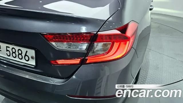 2019 Honda Accord 10th Gen 1.5 Turbo Sold VIN 1HGCV1650KA511591 – photo 20 2019 Honda Accord 10th Gen 1.5 Turbo Sold VIN 1HGCV1650KA511591 – photo 20