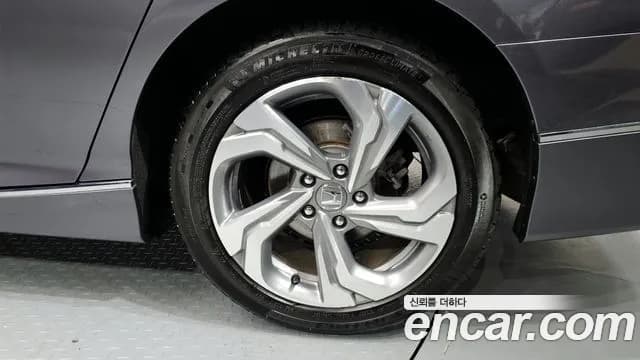 2019 Honda Accord 10th Gen 1.5 Turbo Sold VIN 1HGCV1650KA511591 – photo 25 2019 Honda Accord 10th Gen 1.5 Turbo Sold VIN 1HGCV1650KA511591 – photo 25