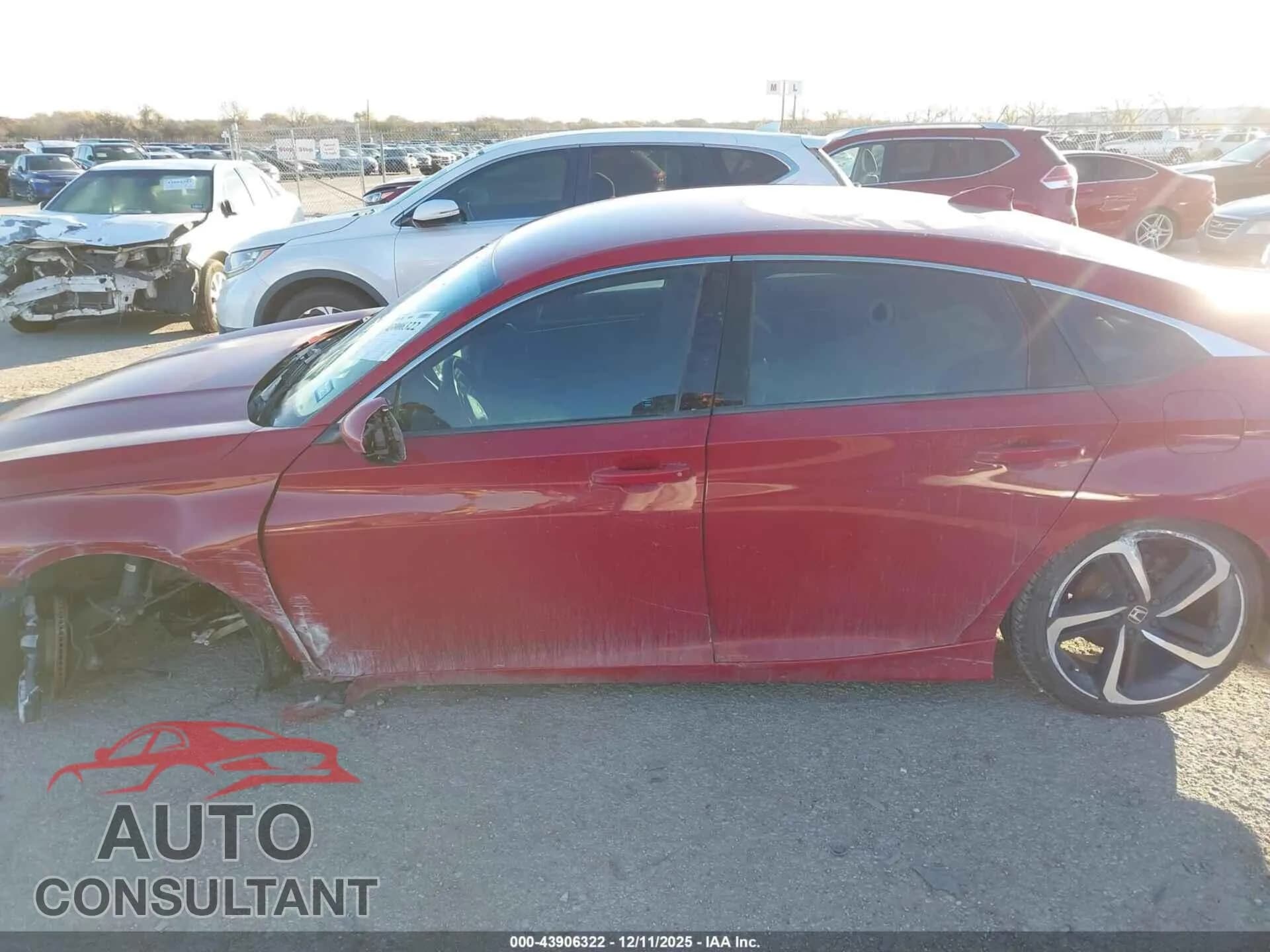 2018 HONDA ACCORD Damaged VIN 1HGCV1F30JA261308 – photo 14 2018 HONDA ACCORD Damaged VIN 1HGCV1F30JA261308 – photo 14