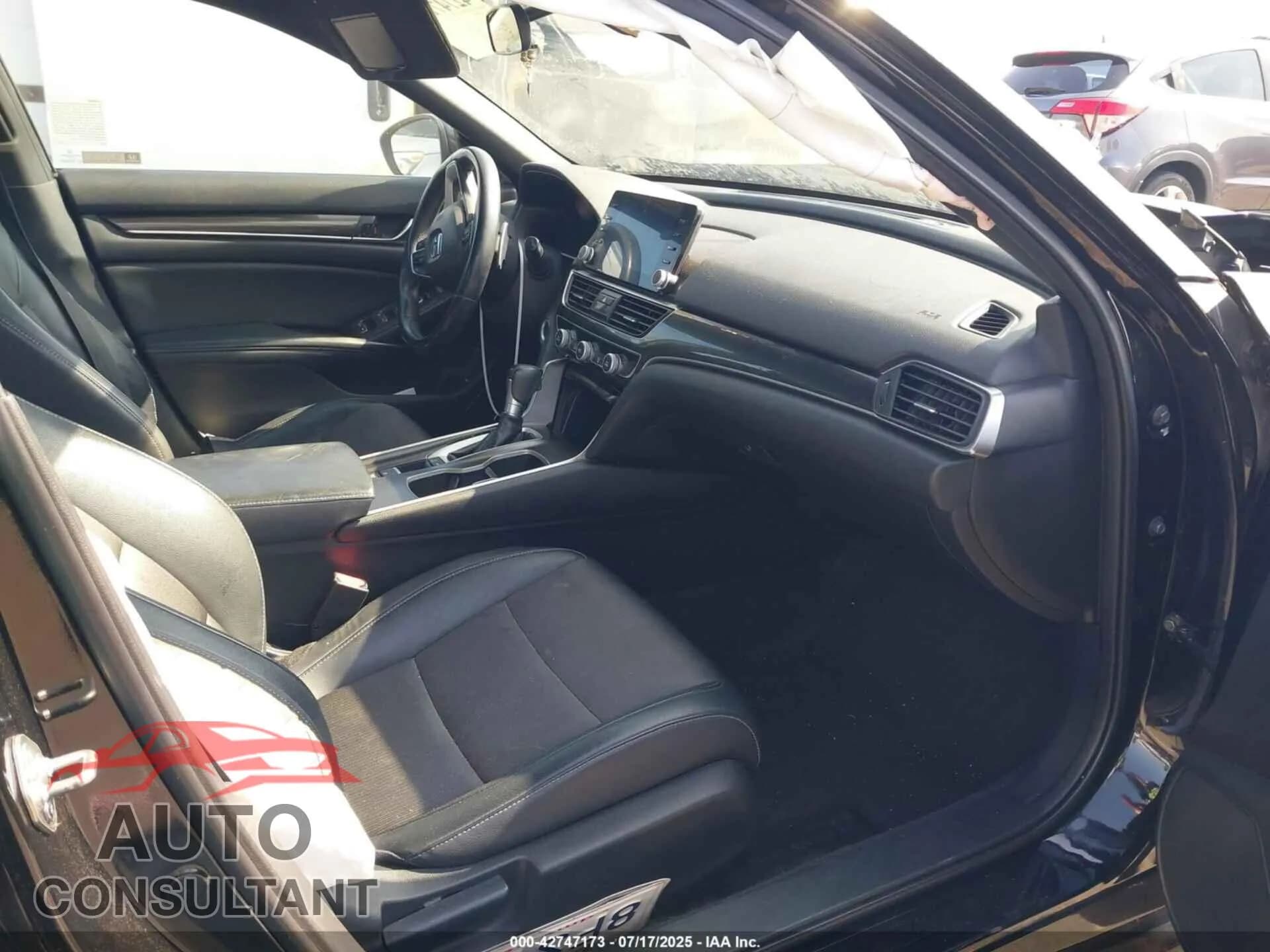 2018 HONDA ACCORD Damaged VIN 1HGCV1F34JA241854 – interior seats 2018 HONDA ACCORD Damaged VIN 1HGCV1F34JA241854 – interior seats