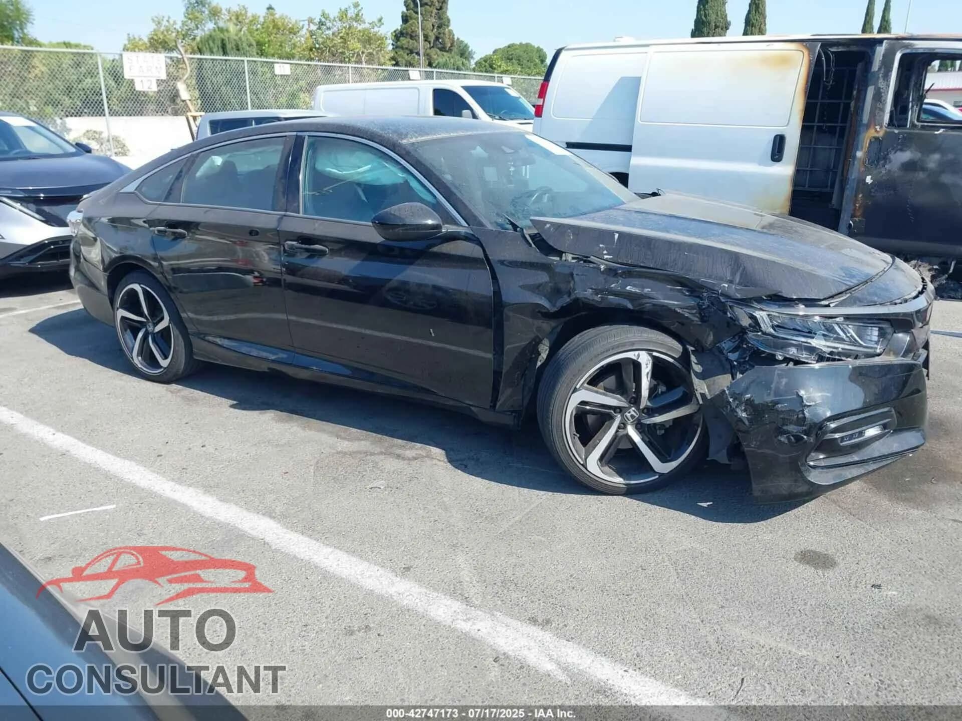 2018 HONDA ACCORD Damaged VIN 1HGCV1F34JA241854 – photo 13 2018 HONDA ACCORD Damaged VIN 1HGCV1F34JA241854 – photo 13
