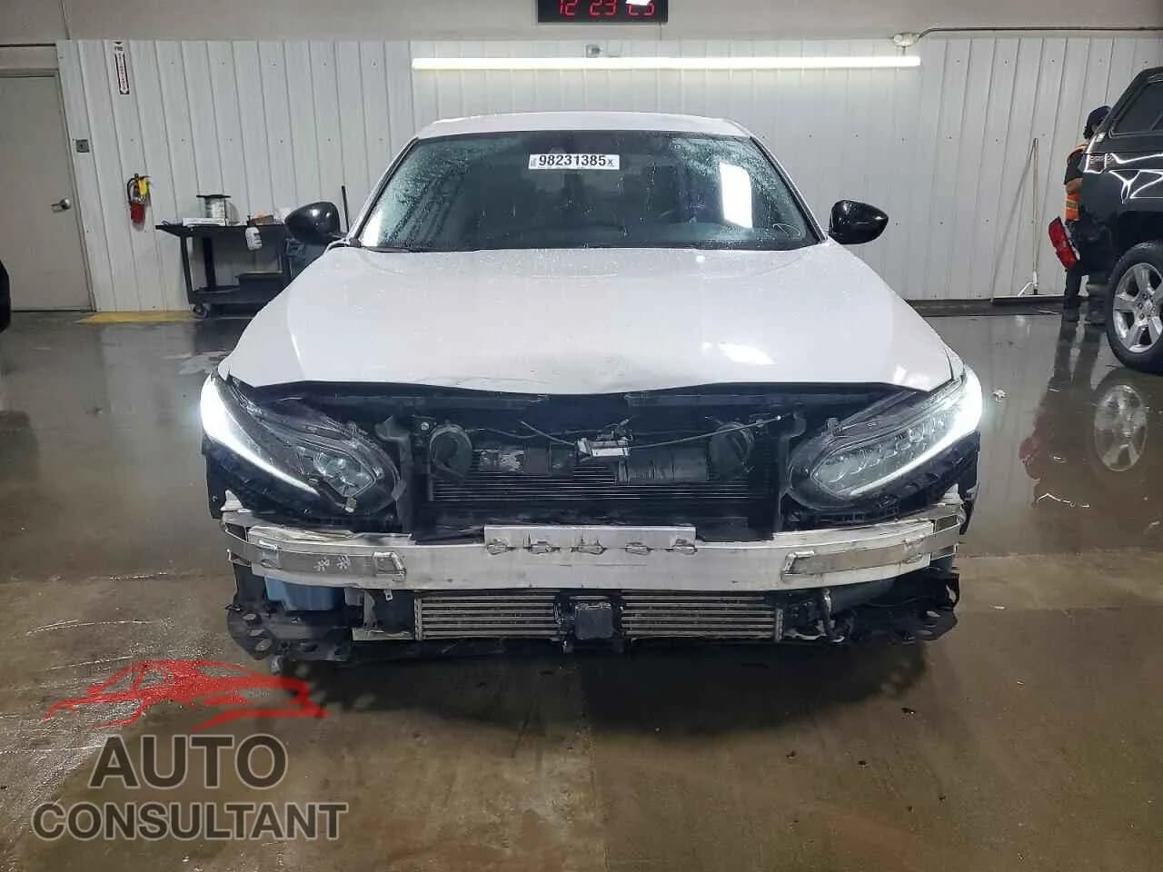 2021 HONDA ACCORD Damaged VIN 1HGCV1F44MA009574 – interior seats 2021 HONDA ACCORD Damaged VIN 1HGCV1F44MA009574 – interior seats