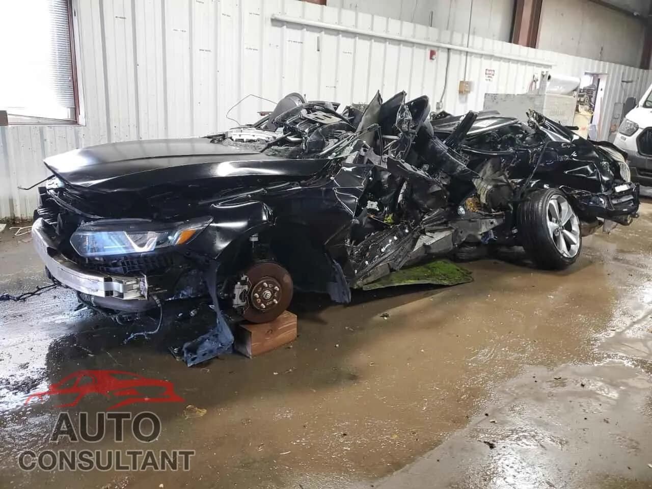 2018 HONDA ACCORD Damaged VIN 1HGCV2F9XJA012041 – front exterior 2018 HONDA ACCORD Damaged VIN 1HGCV2F9XJA012041 – front exterior