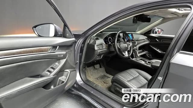 2021 Honda Accord 10th Gen 2.0 Hybrid Touring Sold VIN 1HGCV3690MA510212 – front exterior 2021 Honda Accord 10th Gen 2.0 Hybrid Touring Sold VIN 1HGCV3690MA510212 – front exterior