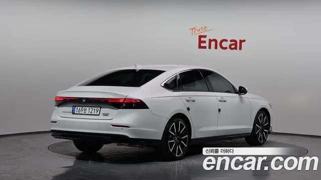 2024 Honda Accord 11th Gen 2.0 Hybrid Touring Sold VIN 1HGCY2680RA510761 – rear exterior 2024 Honda Accord 11th Gen 2.0 Hybrid Touring Sold VIN 1HGCY2680RA510761 – rear exterior