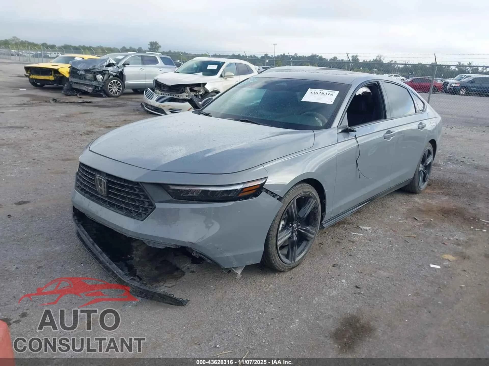 2024 HONDA ACCORD HYBRID Damaged VIN 1HGCY2F73RA037770 – rear exterior 2024 HONDA ACCORD HYBRID Damaged VIN 1HGCY2F73RA037770 – rear exterior