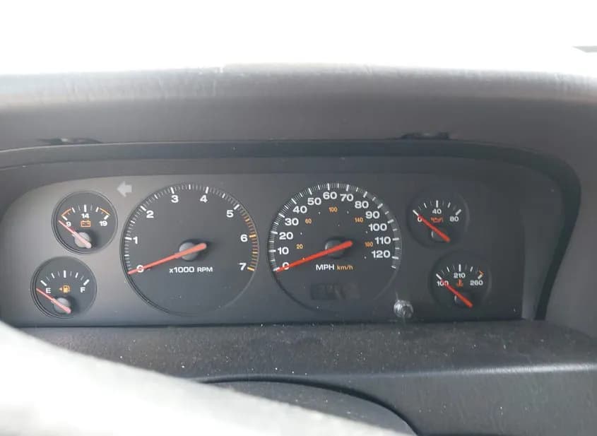 2001 JEEP Grand Cherokee Used VIN 1J4GW48S01C657952 – photo 14 2001 JEEP Grand Cherokee Used VIN 1J4GW48S01C657952 – photo 14