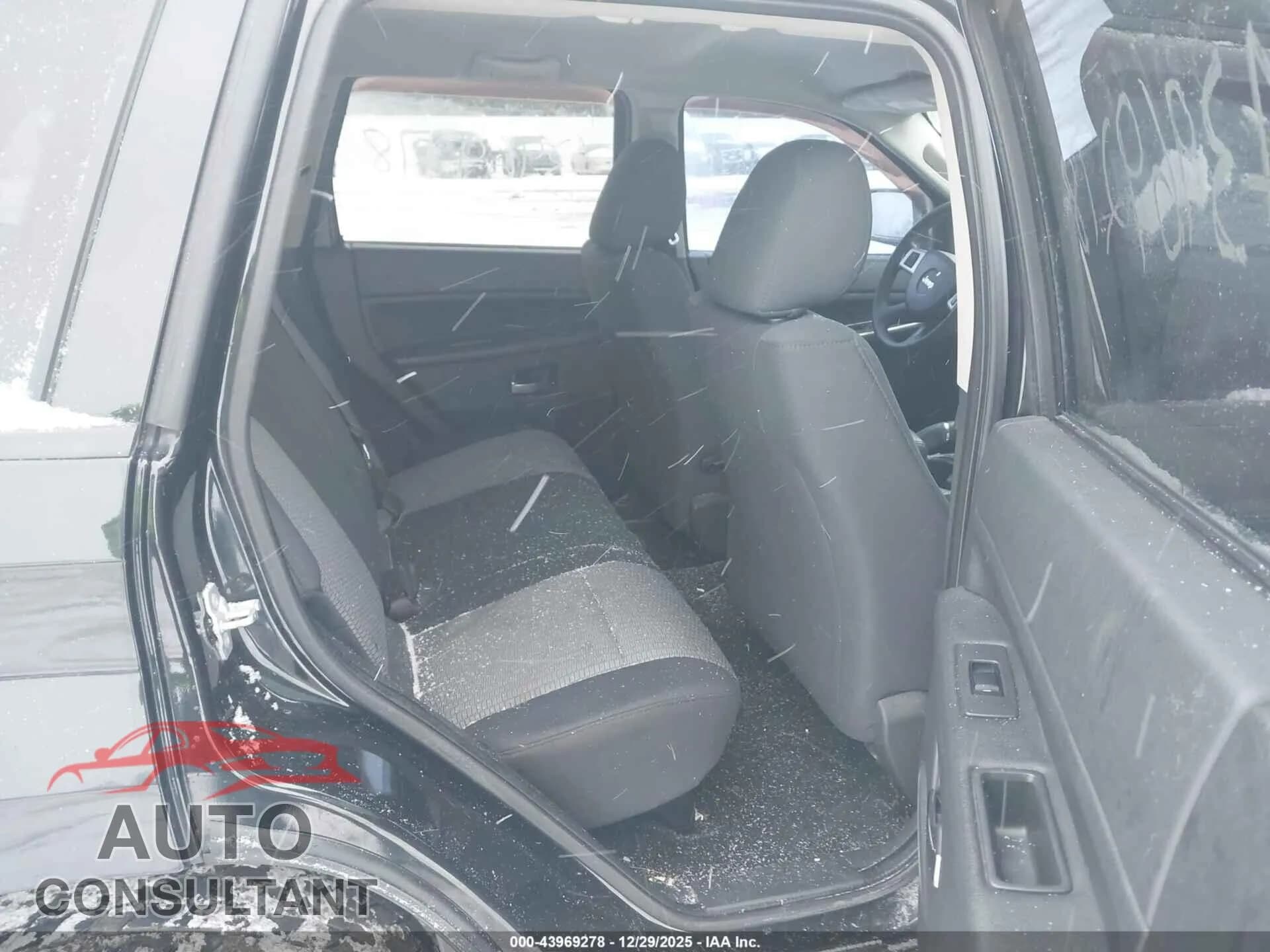 2010 JEEP GRAND CHEROKEE Damaged VIN 1J4PR4GK7AC129432 – undercarriage 2010 JEEP GRAND CHEROKEE Damaged VIN 1J4PR4GK7AC129432 – undercarriage