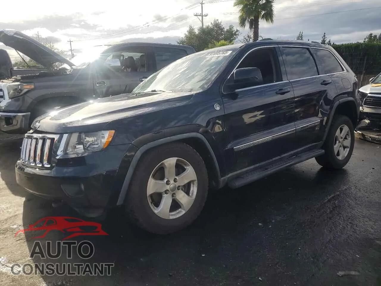 2011 JEEP GRAND CHER Damaged VIN 1J4RR4GT7BC642165 – front exterior 2011 JEEP GRAND CHER Damaged VIN 1J4RR4GT7BC642165 – front exterior
