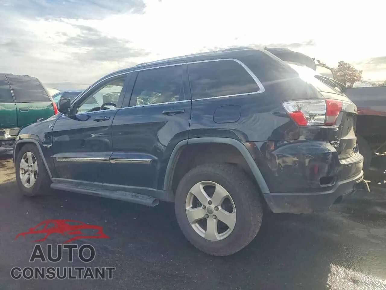 2011 JEEP GRAND CHER Damaged VIN 1J4RR4GT7BC642165 – rear exterior 2011 JEEP GRAND CHER Damaged VIN 1J4RR4GT7BC642165 – rear exterior