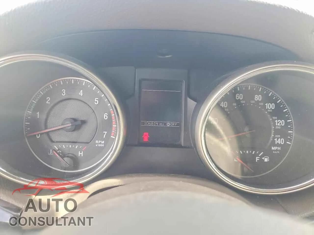 2011 JEEP GRAND CHER Damaged VIN 1J4RR4GT7BC642165 – trunk area 2011 JEEP GRAND CHER Damaged VIN 1J4RR4GT7BC642165 – trunk area