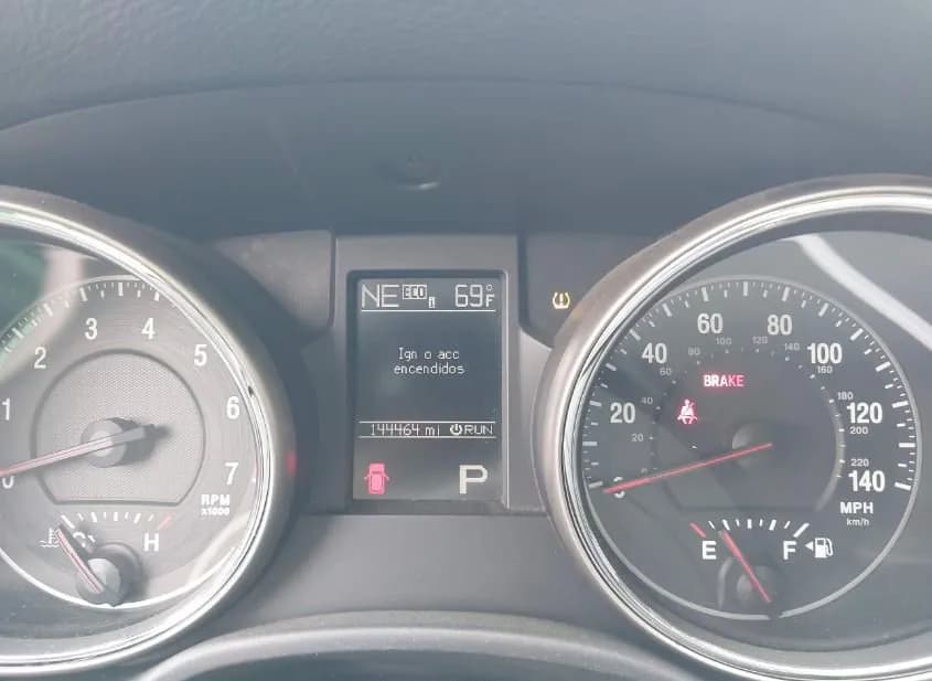 2011 JEEP Grand Cherokee Used VIN 1J4RR4GT8BC511309 – exterior detail 2011 JEEP Grand Cherokee Used VIN 1J4RR4GT8BC511309 – exterior detail