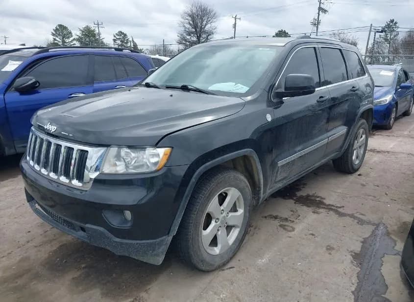2011 JEEP Grand Cherokee Used VIN 1J4RR4GT8BC511309 – undercarriage 2011 JEEP Grand Cherokee Used VIN 1J4RR4GT8BC511309 – undercarriage
