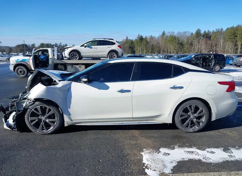 2017 NISSAN Maxima Used VIN 1N4AA6AP0HC375046 – dashboard 2017 NISSAN Maxima Used VIN 1N4AA6AP0HC375046 – dashboard