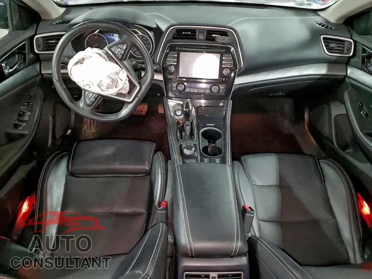 2017 NISSAN MAXIMA Damaged VIN 1N4AA6AP2HC424439 – undercarriage 2017 NISSAN MAXIMA Damaged VIN 1N4AA6AP2HC424439 – undercarriage