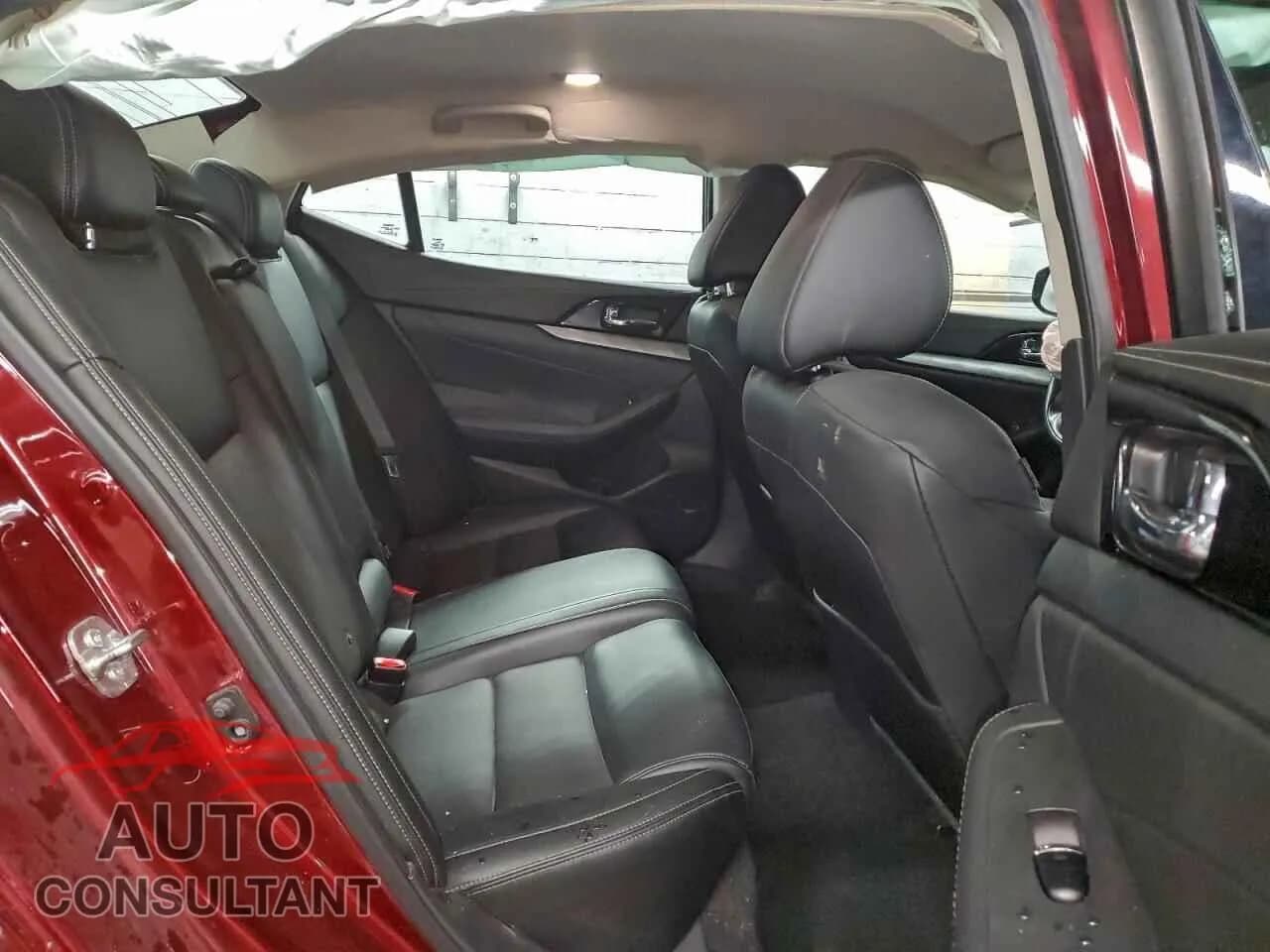 2017 NISSAN MAXIMA Damaged VIN 1N4AA6AP2HC424439 – odometer reading 2017 NISSAN MAXIMA Damaged VIN 1N4AA6AP2HC424439 – odometer reading