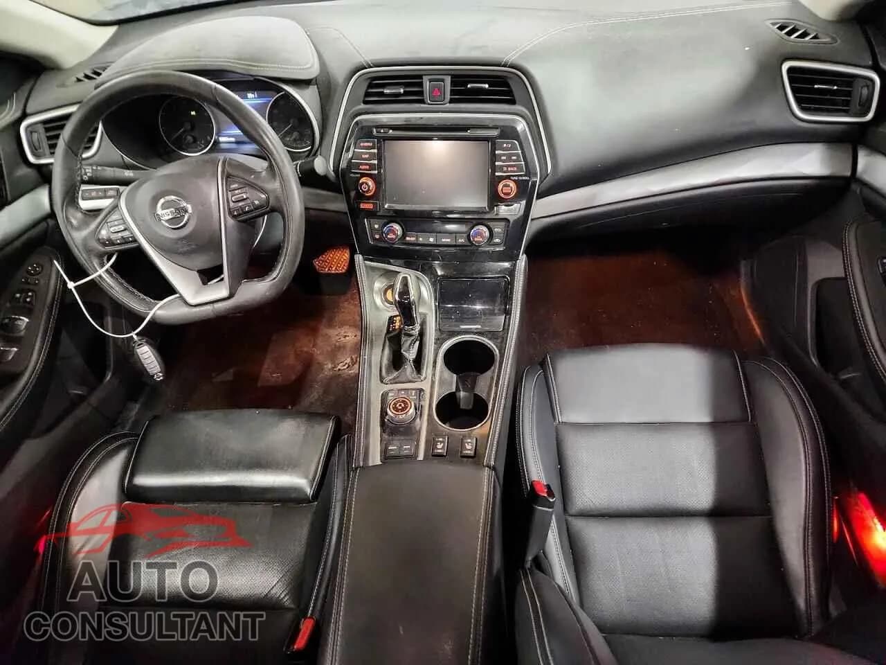 2017 NISSAN MAXIMA Damaged VIN 1N4AA6AP7HC394936 – undercarriage 2017 NISSAN MAXIMA Damaged VIN 1N4AA6AP7HC394936 – undercarriage