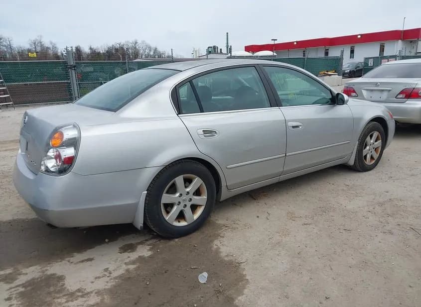 2004 NISSAN Altima Used VIN 1N4AL11D74C120679 – side profile 2004 NISSAN Altima Used VIN 1N4AL11D74C120679 – side profile