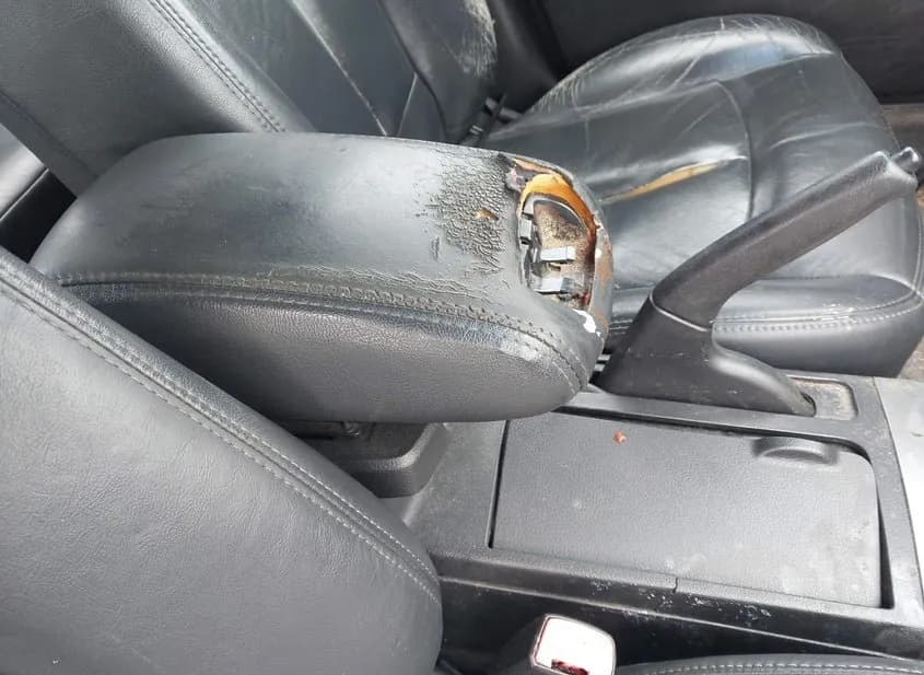 2004 NISSAN Altima Used VIN 1N4AL11D74C120679 – photo 12 2004 NISSAN Altima Used VIN 1N4AL11D74C120679 – photo 12