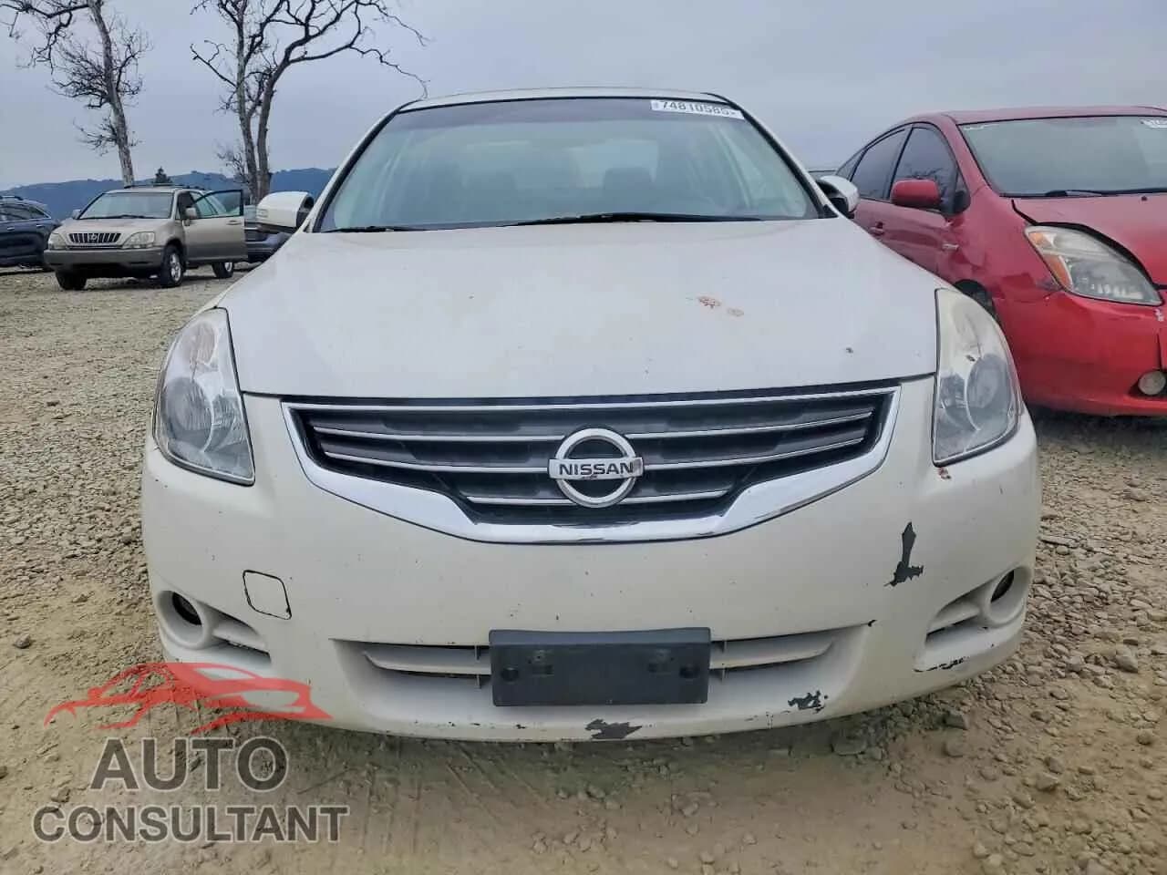 2011 NISSAN ALTIMA Damaged VIN 1N4AL2AP9BN476715 – interior seats 2011 NISSAN ALTIMA Damaged VIN 1N4AL2AP9BN476715 – interior seats