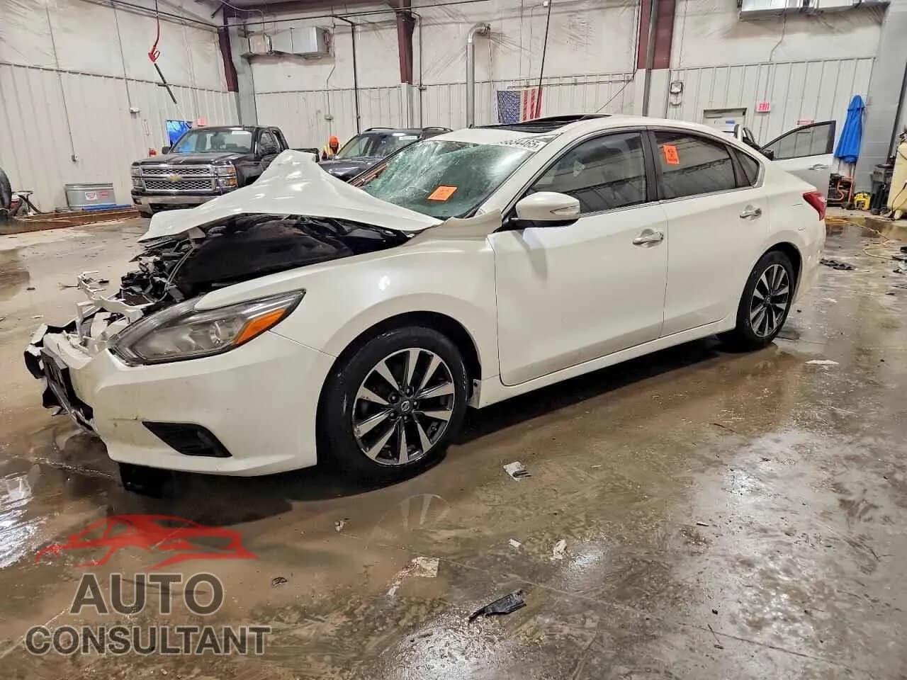 2017 NISSAN ALTIMA Damaged VIN 1N4AL3AP0HC157536 – front exterior 2017 NISSAN ALTIMA Damaged VIN 1N4AL3AP0HC157536 – front exterior