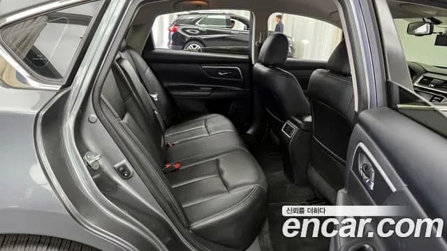 2018 Nissan Altima 2.5 Smart Sold VIN 1N4AL3AP0JC470706 – trunk area 2018 Nissan Altima 2.5 Smart Sold VIN 1N4AL3AP0JC470706 – trunk area