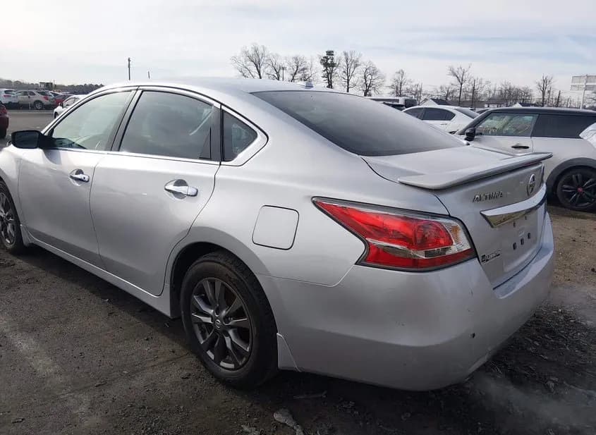 2015 NISSAN Altima Used VIN 1N4AL3AP5FC251263 – odometer reading 2015 NISSAN Altima Used VIN 1N4AL3AP5FC251263 – odometer reading
