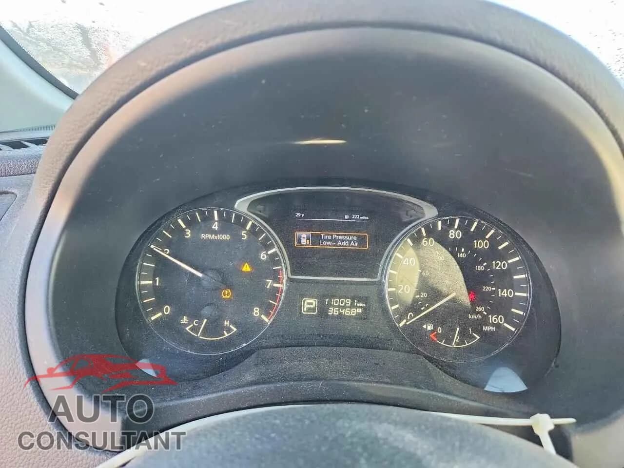 2015 NISSAN ALTIMA Damaged VIN 1N4AL3AP5FN341789 – trunk area 2015 NISSAN ALTIMA Damaged VIN 1N4AL3AP5FN341789 – trunk area