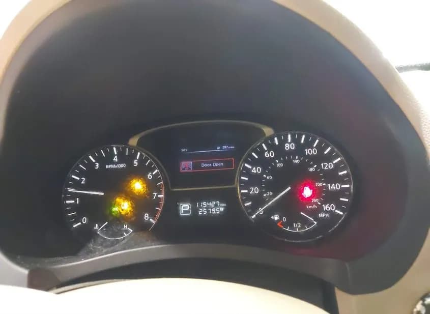 2015 NISSAN Altima Used VIN 1N4AL3AP6FN365096 – front exterior 2015 NISSAN Altima Used VIN 1N4AL3AP6FN365096 – front exterior