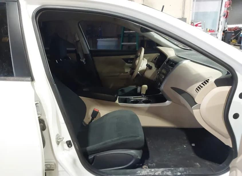 2015 NISSAN Altima Used VIN 1N4AL3AP6FN365096 – side profile 2015 NISSAN Altima Used VIN 1N4AL3AP6FN365096 – side profile