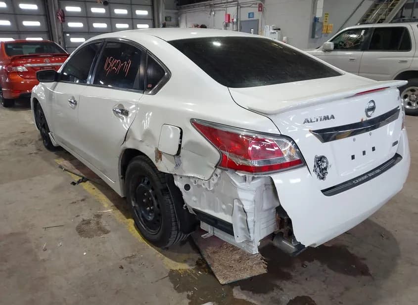 2015 NISSAN Altima Used VIN 1N4AL3AP6FN365096 – interior seats 2015 NISSAN Altima Used VIN 1N4AL3AP6FN365096 – interior seats