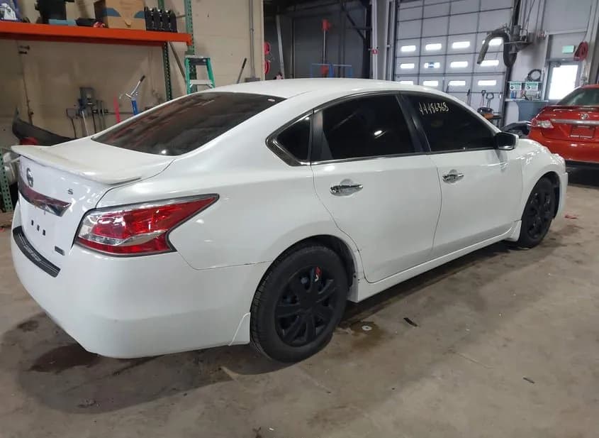 2015 NISSAN Altima Used VIN 1N4AL3AP6FN365096 – photo 11 2015 NISSAN Altima Used VIN 1N4AL3AP6FN365096 – photo 11