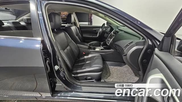 2017 Nissan Altima 2.5 Smart Sold VIN 1N4AL3AP7HC487402 – front exterior 2017 Nissan Altima 2.5 Smart Sold VIN 1N4AL3AP7HC487402 – front exterior