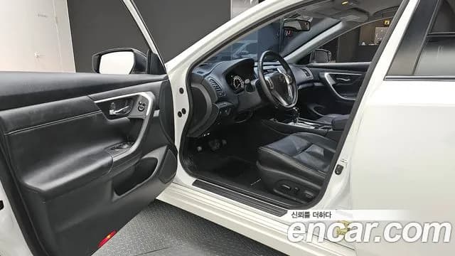 2017 Nissan Altima 2.5 Smart Sold VIN 1N4AL3AP9HC135454 – photo 14 2017 Nissan Altima 2.5 Smart Sold VIN 1N4AL3AP9HC135454 – photo 14