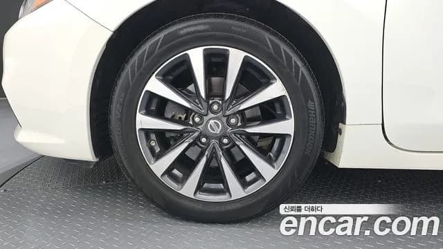 2017 Nissan Altima 2.5 Smart Sold VIN 1N4AL3AP9HC135454 – photo 18 2017 Nissan Altima 2.5 Smart Sold VIN 1N4AL3AP9HC135454 – photo 18