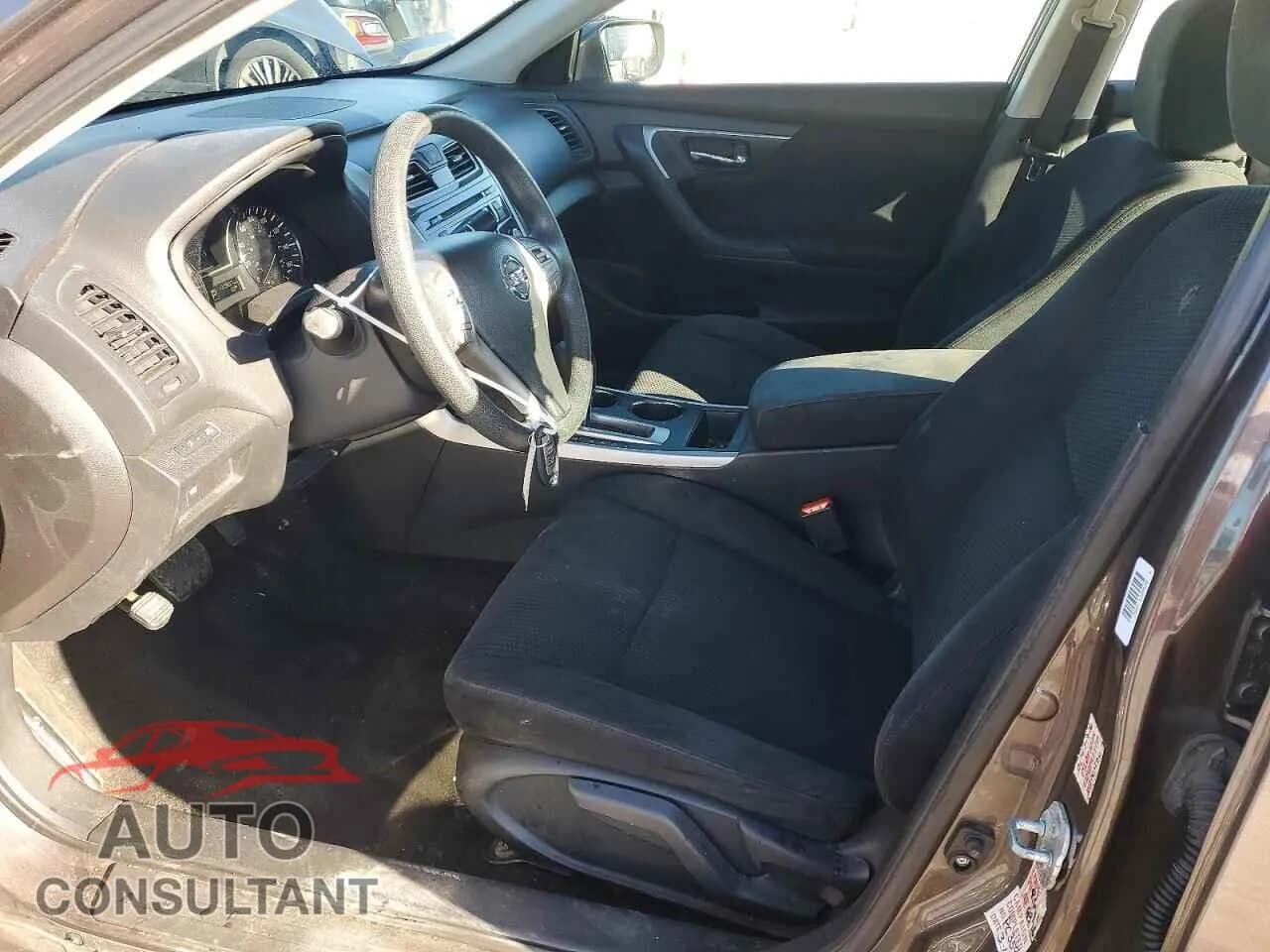 2015 NISSAN ALTIMA Damaged VIN 1N4AL3APXFN324731 – exterior detail 2015 NISSAN ALTIMA Damaged VIN 1N4AL3APXFN324731 – exterior detail