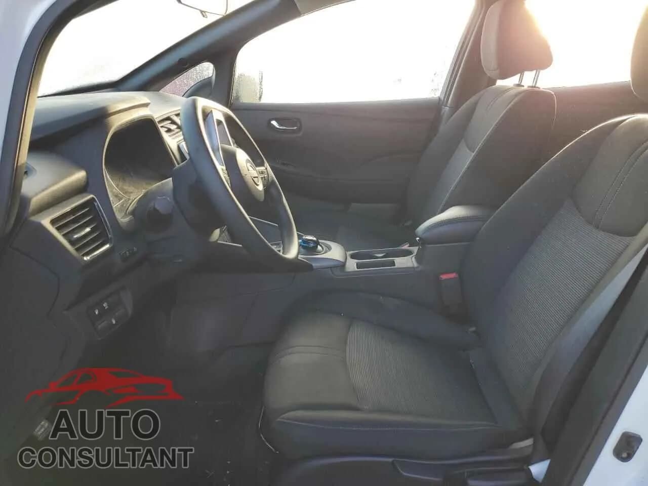 2024 NISSAN LEAF Damaged VIN 1N4AZ1BV9RC550890 – exterior detail 2024 NISSAN LEAF Damaged VIN 1N4AZ1BV9RC550890 – exterior detail