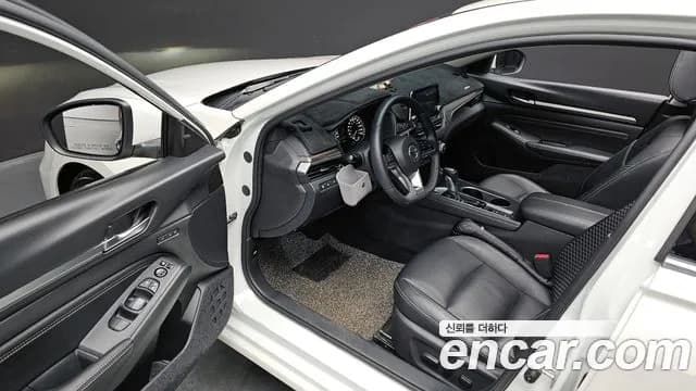 2019 Nissan Altima (L34) 2.5 SL Tech Sold VIN 1N4BL4AV1KC230834 – rear exterior 2019 Nissan Altima (L34) 2.5 SL Tech Sold VIN 1N4BL4AV1KC230834 – rear exterior
