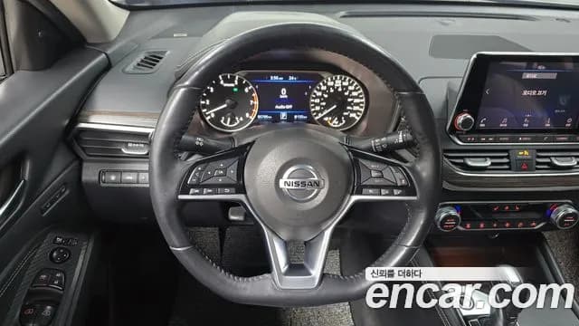2019 Nissan Altima (L34) 2.5 SL Tech Sold VIN 1N4BL4AV2KC231247 – interior seats 2019 Nissan Altima (L34) 2.5 SL Tech Sold VIN 1N4BL4AV2KC231247 – interior seats
