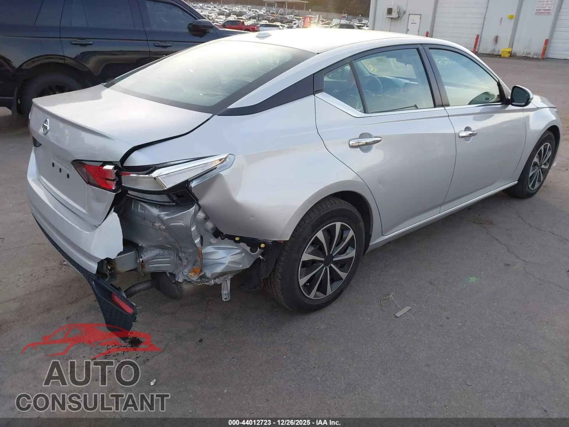 2020 NISSAN ALTIMA Damaged VIN 1N4BL4BV2LC273451 – engine bay 2020 NISSAN ALTIMA Damaged VIN 1N4BL4BV2LC273451 – engine bay