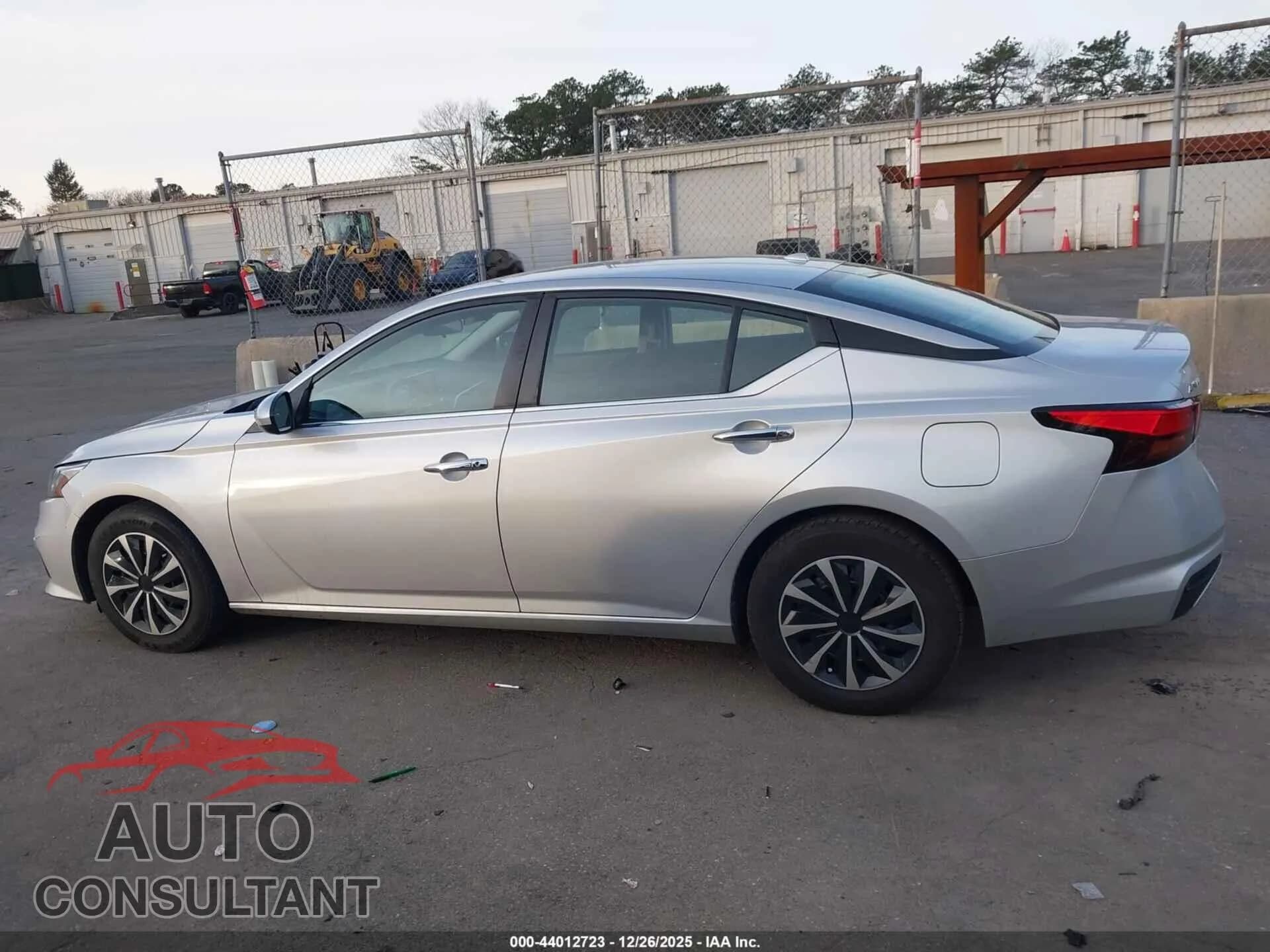 2020 NISSAN ALTIMA Damaged VIN 1N4BL4BV2LC273451 – photo 14 2020 NISSAN ALTIMA Damaged VIN 1N4BL4BV2LC273451 – photo 14